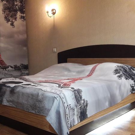 Apartment Тeslenka11 Кривой Рог Экстерьер фото
